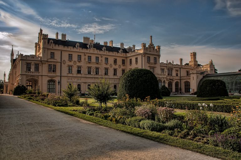 Half day tour to romantic chateau of Lednice