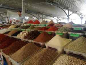 Uzbekistan trh